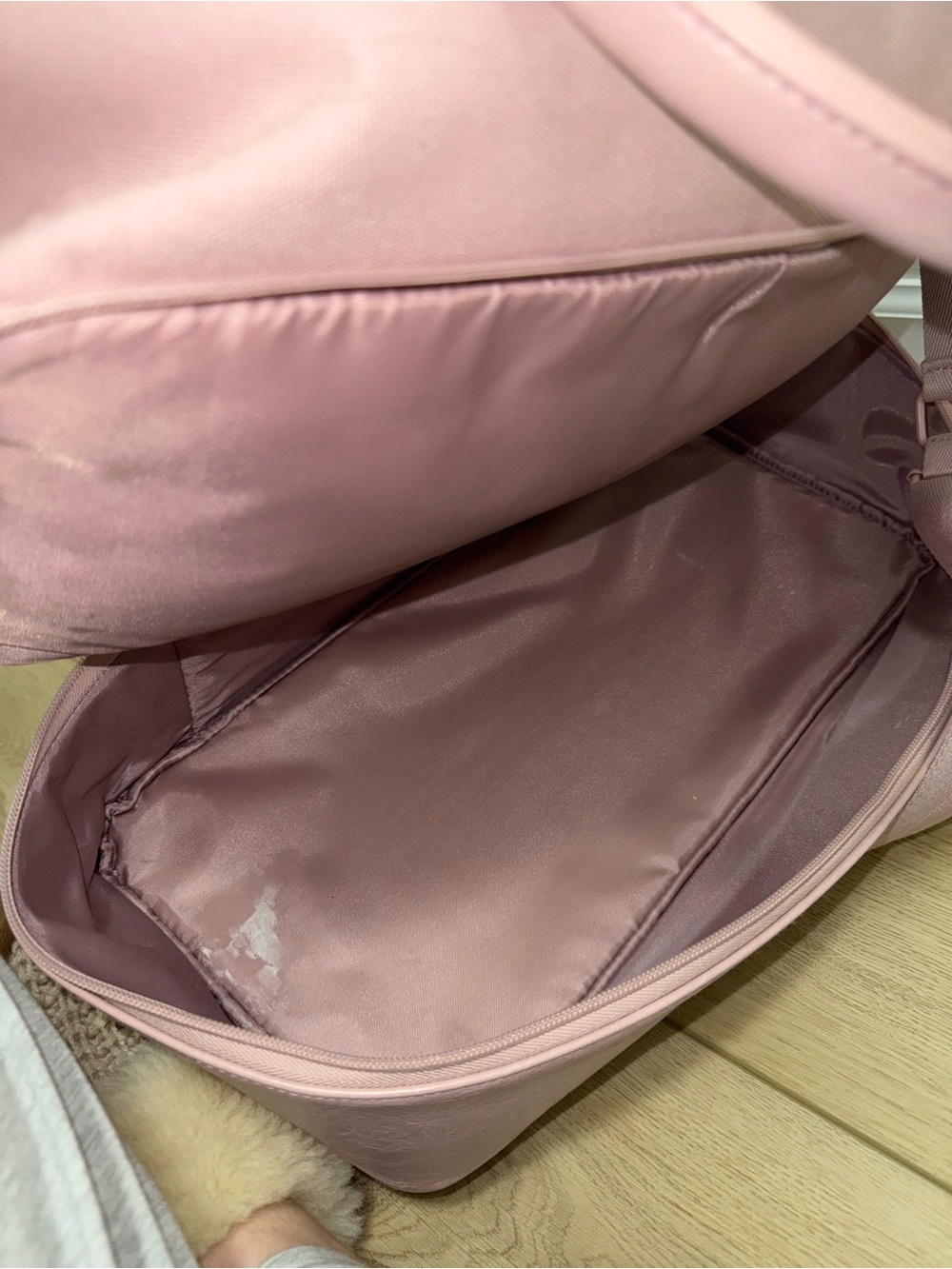 BEIS Weekender Bag - Atlas Pink - Picture 5 of 5